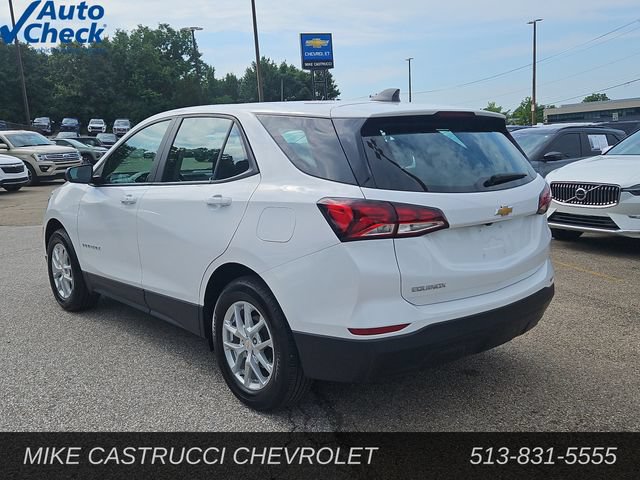 Used 2024 Chevrolet Equinox LS FWD image 2