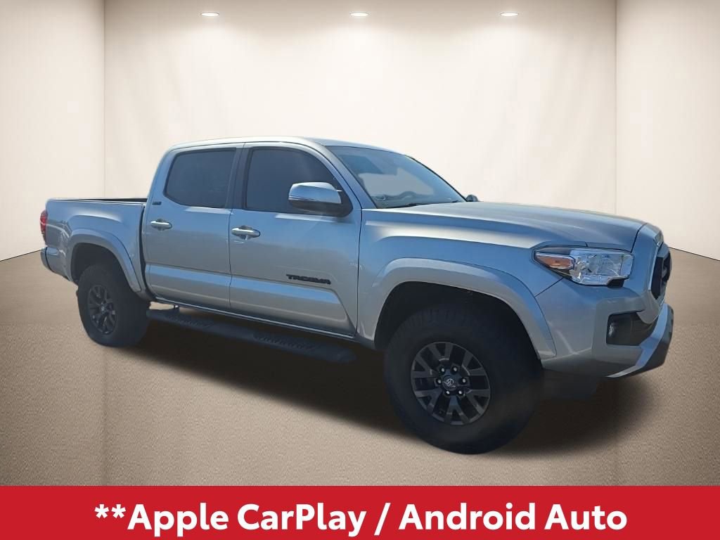 Used 2022 Toyota Tacoma SR5 w/ Technology Package image 3