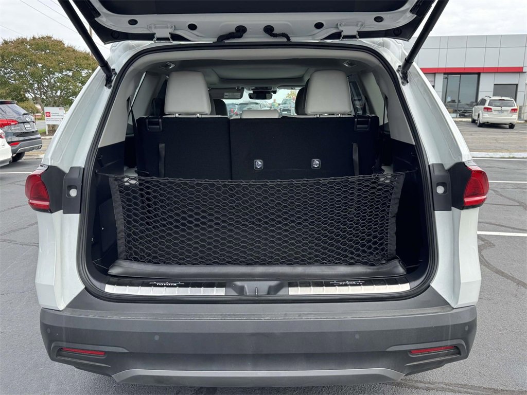 Used 2025 Toyota Grand Highlander AWD Hybrid image 15