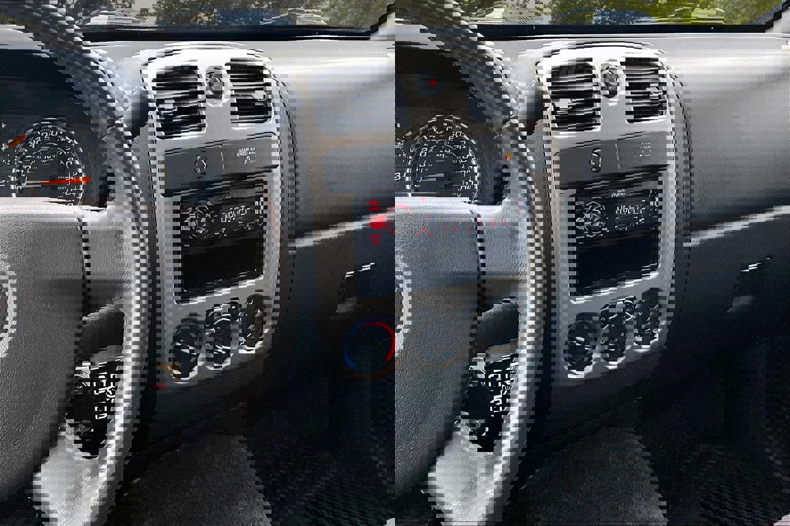 Used 2012 Chevrolet Colorado LT image 10