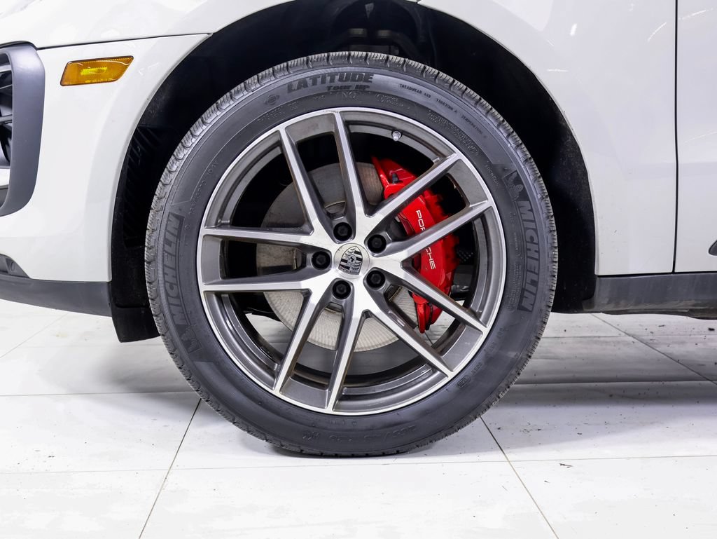 Certified 2023 Porsche Macan S w/ Premium Package AWD/4WD image 27