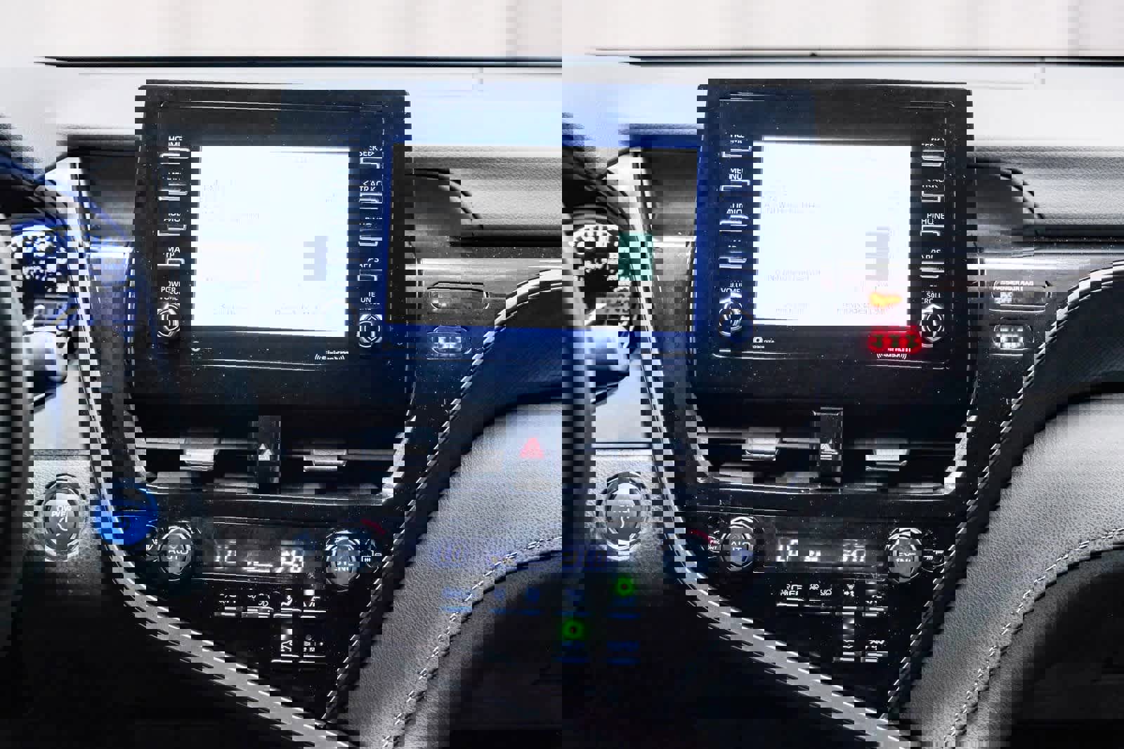 Used 2022 Toyota Camry SE image 14