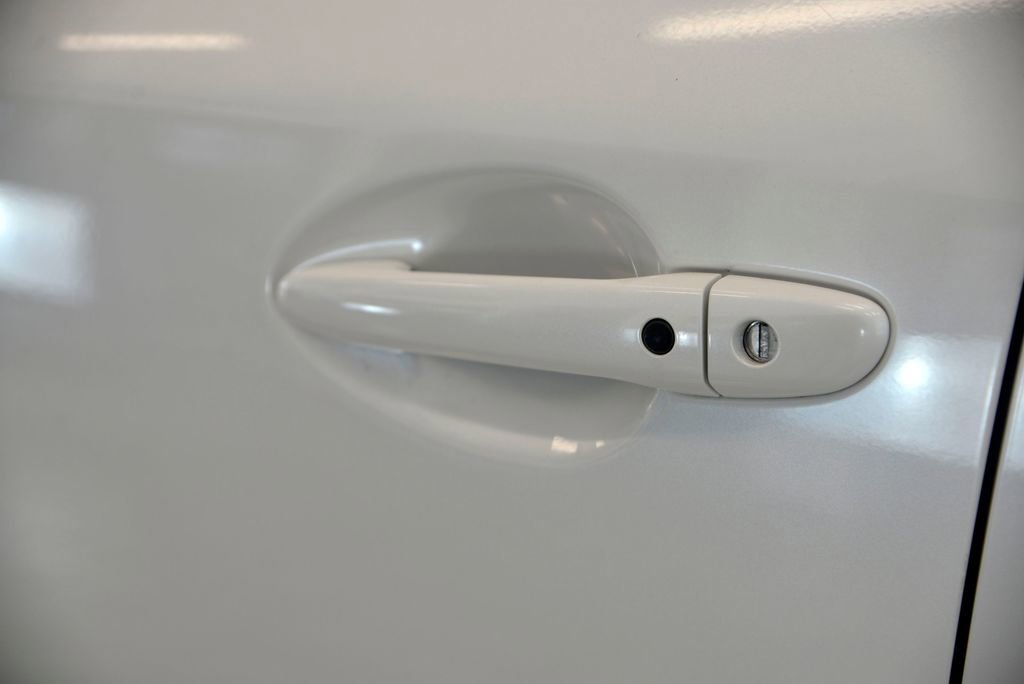 Used 2017 MAZDA CX-5 Touring image 13