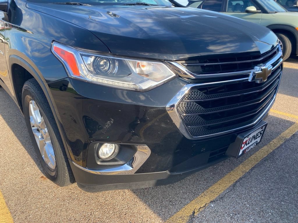 Used 2019 Chevrolet Traverse LT AWD/4WD image 3
