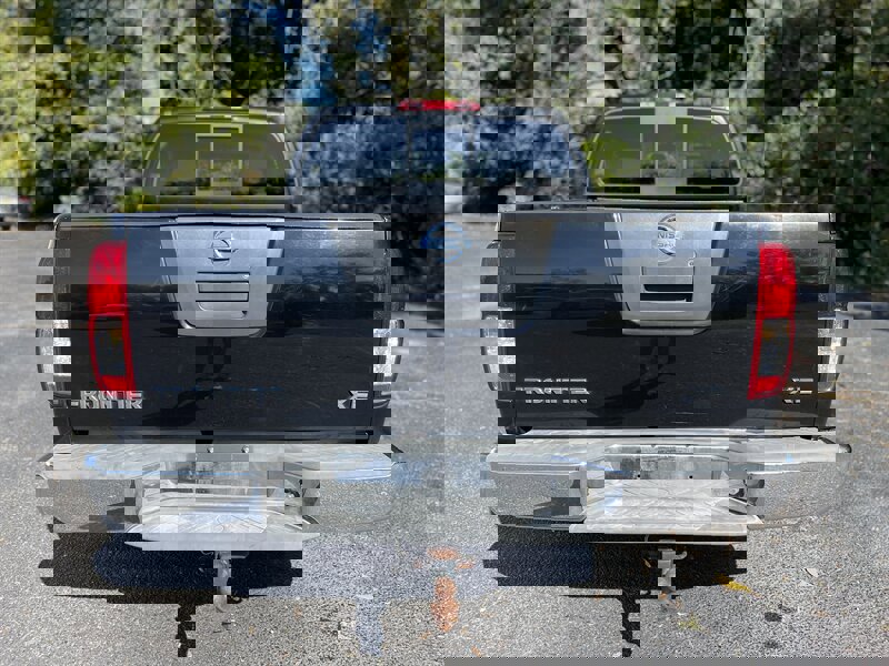 Used 2007 Nissan Frontier XE w/ Preferred Pkg image 6