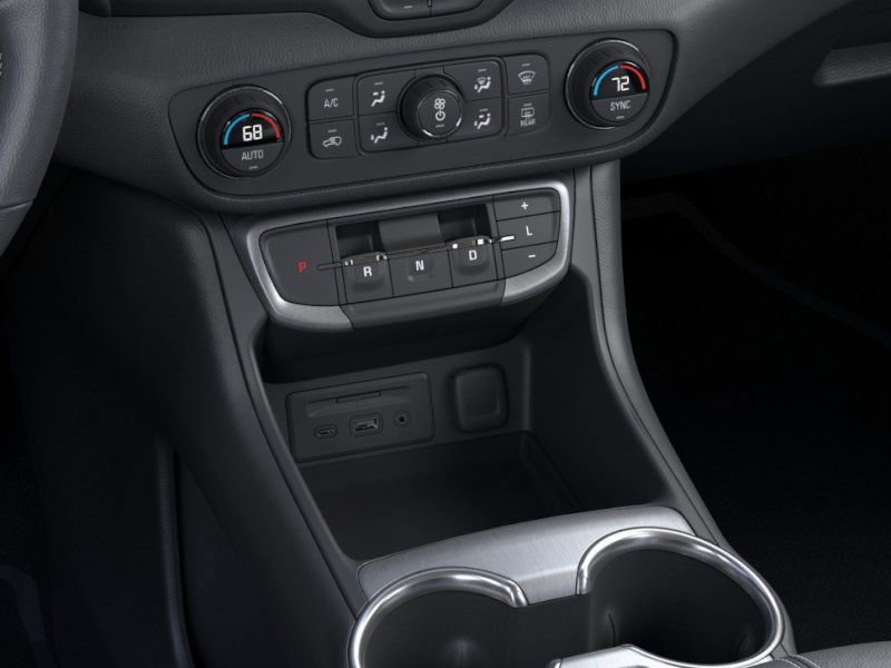 Used 2024 GMC Terrain Denali w/ Denali Premium Package image 23