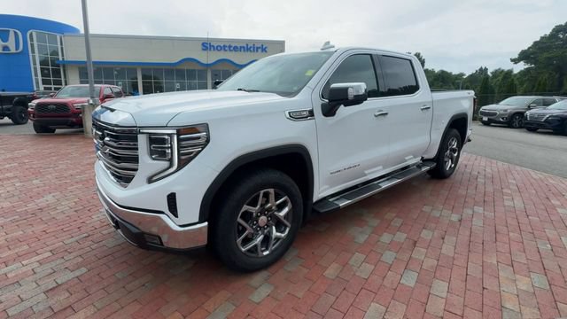 Used 2024 GMC Sierra 1500 SLT w/ SLT Premium Package AWD/4WD image 6