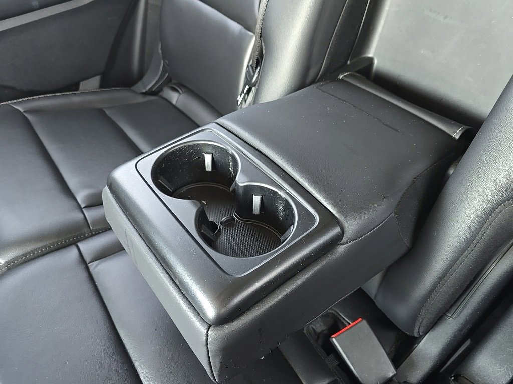 Used 2023 Ford Explorer XLT w/ Equipment Group 202A image 24