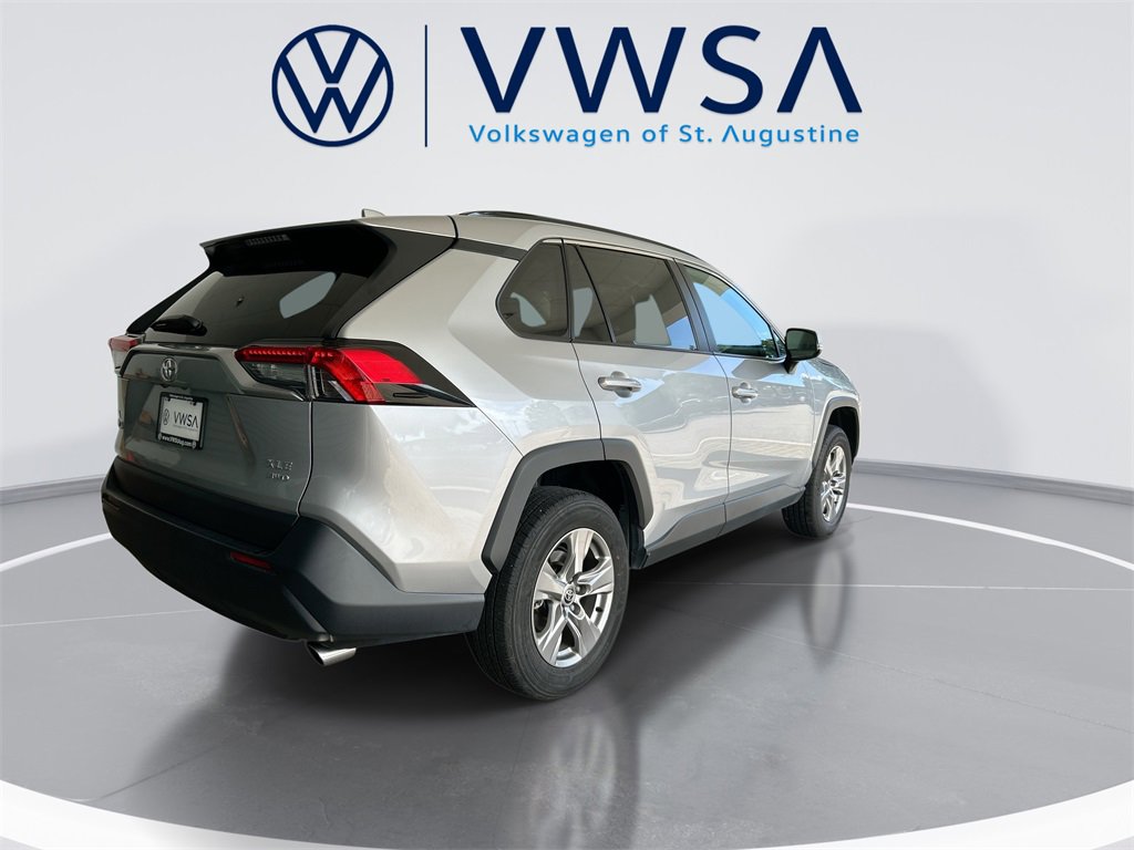 Used 2024 Toyota RAV4 XLE image 9