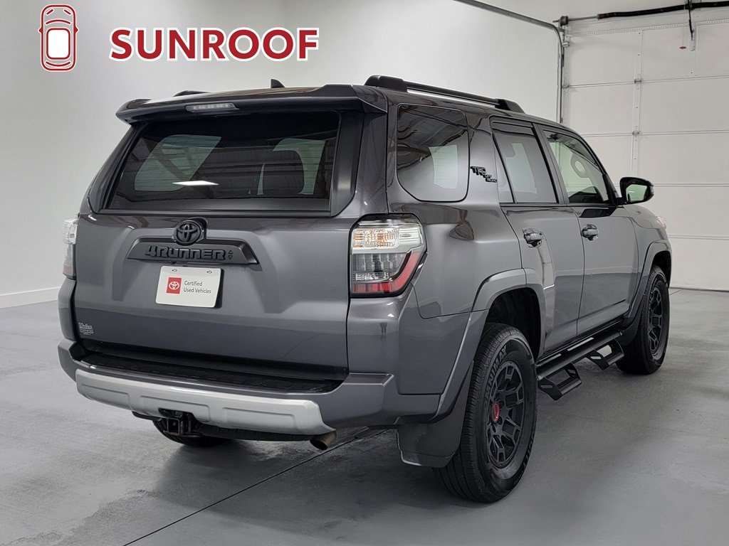 Certified 2022 Toyota 4Runner TRD Off-Road Premium w/ TRD Black Wheel Package (TMS) AWD/4WD image 9