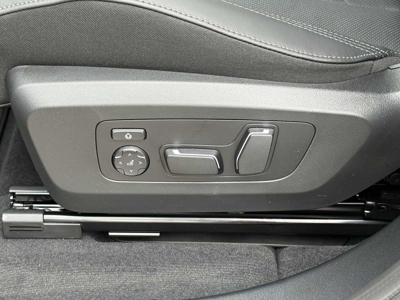 New 2025 BMW X3 xDrive30i w/ Premium Package image 11