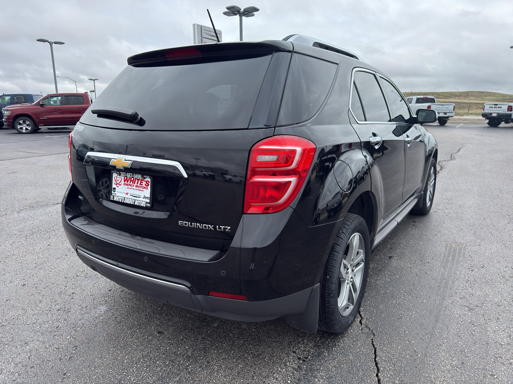 Used 2016 Chevrolet Equinox LTZ w/ Enhanced Convenience Package AWD/4WD image 5