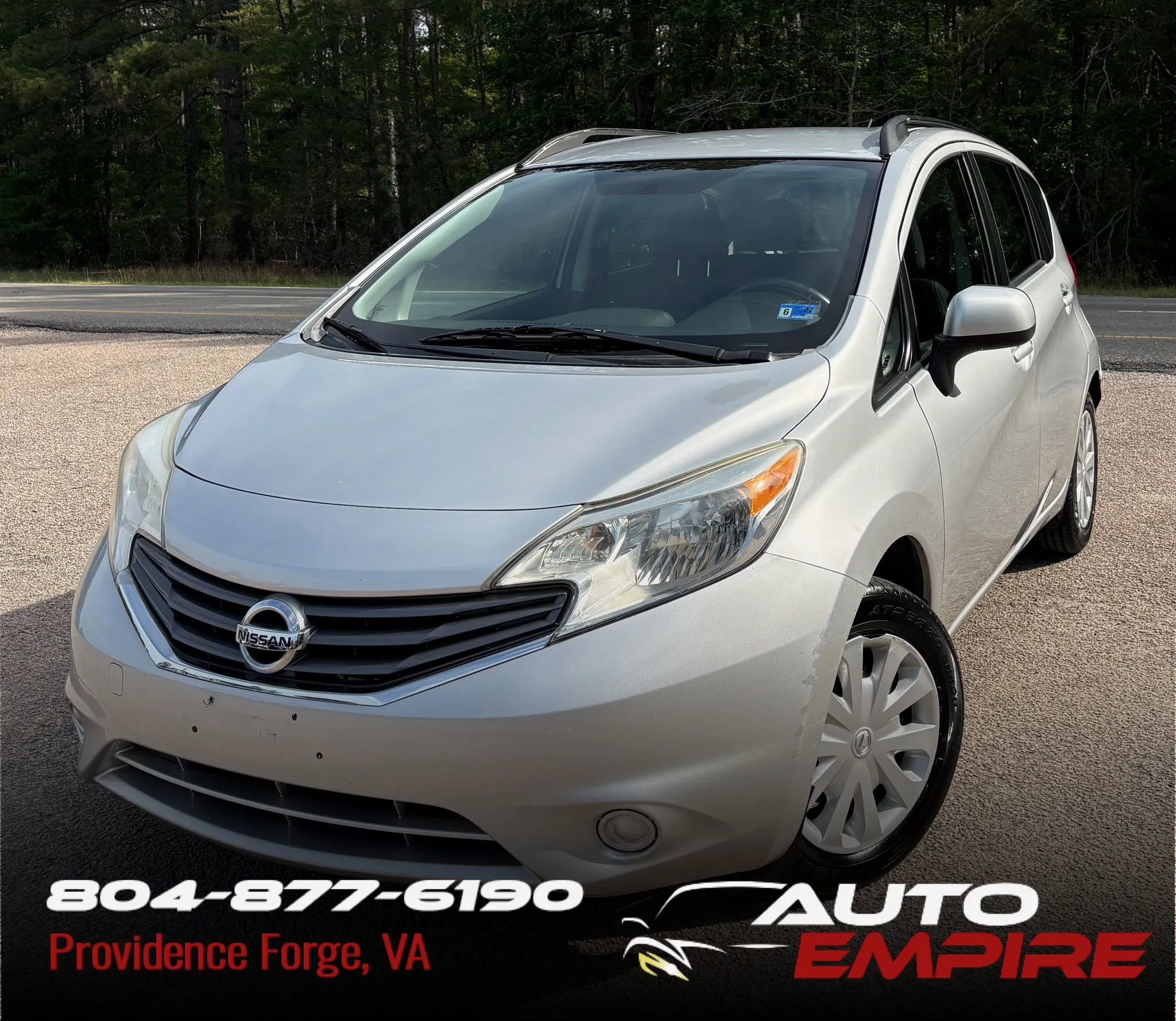 Used 2014 Nissan Versa Note SV FWD image 1