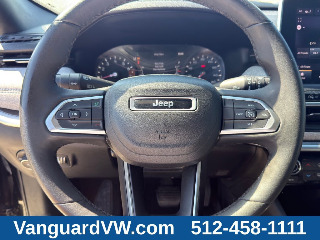 Used 2023 Jeep Compass Latitude w/ Convenience Group AWD/4WD image 21