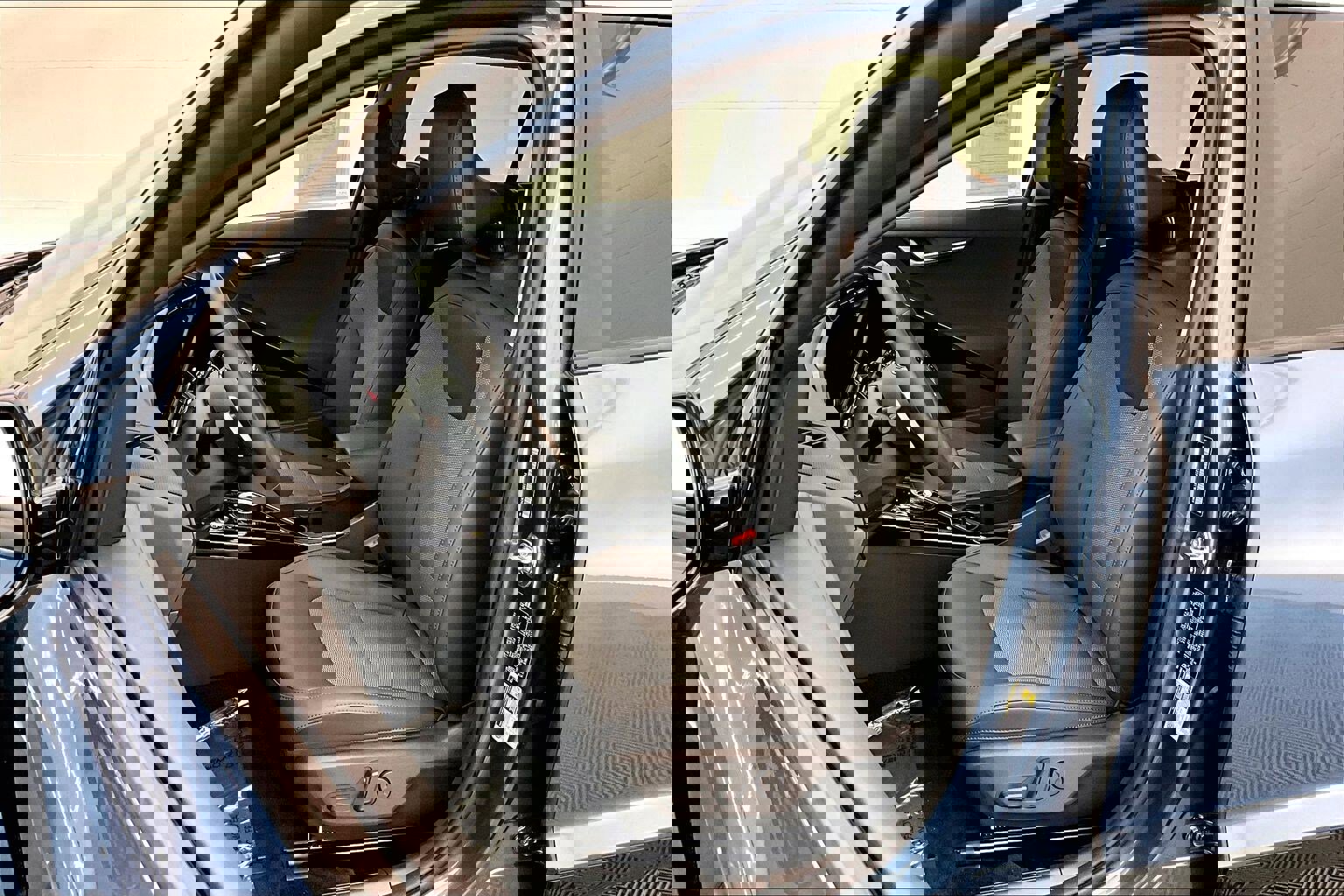 Used 2025 Kia Niro Wind image 15