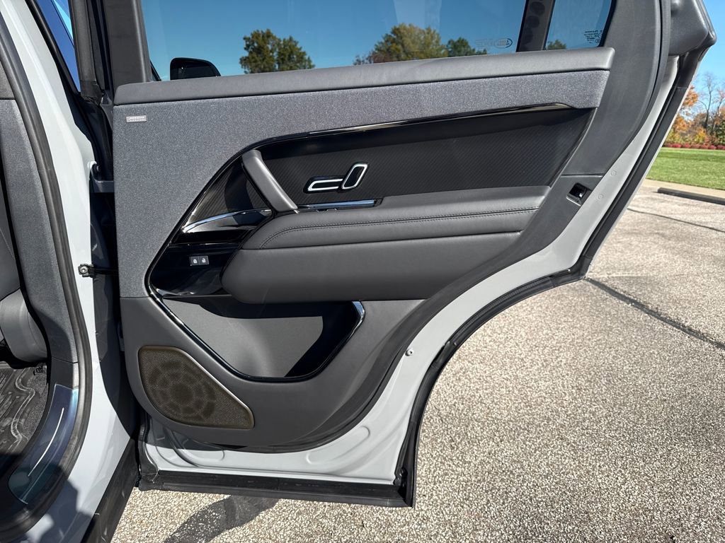 New 2025 Land Rover Range Rover Sport SV Edition Two image 17