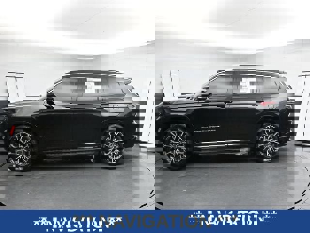 Used 2023 Jeep Grand Cherokee L Summit image 7