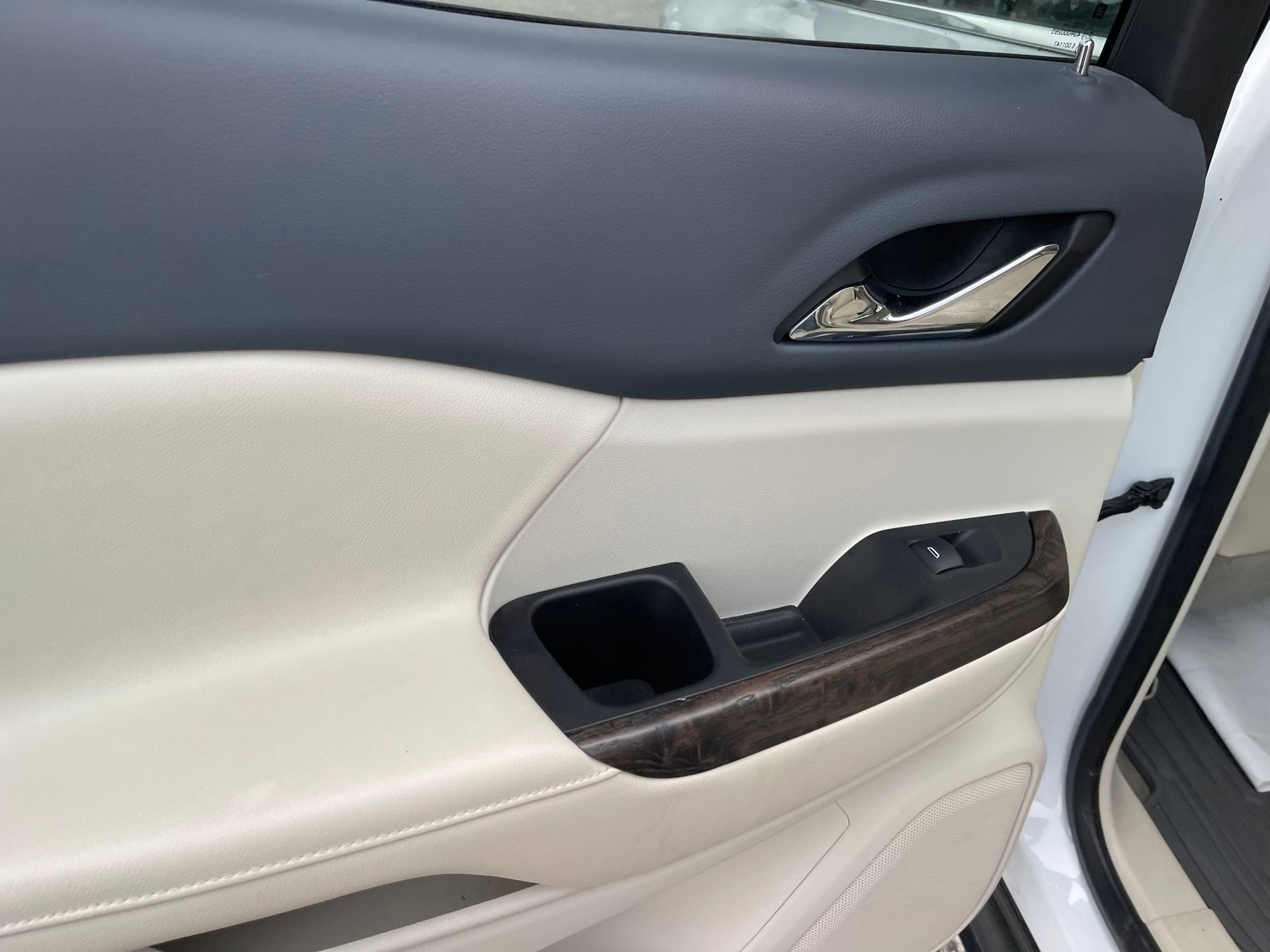 Used 2020 GMC Acadia Denali w/ Trailering Package image 20