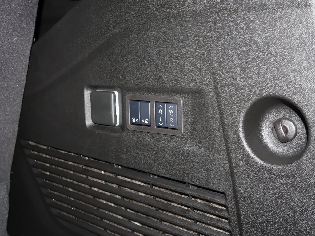 New 2025 Chevrolet Tahoe High Country image 39