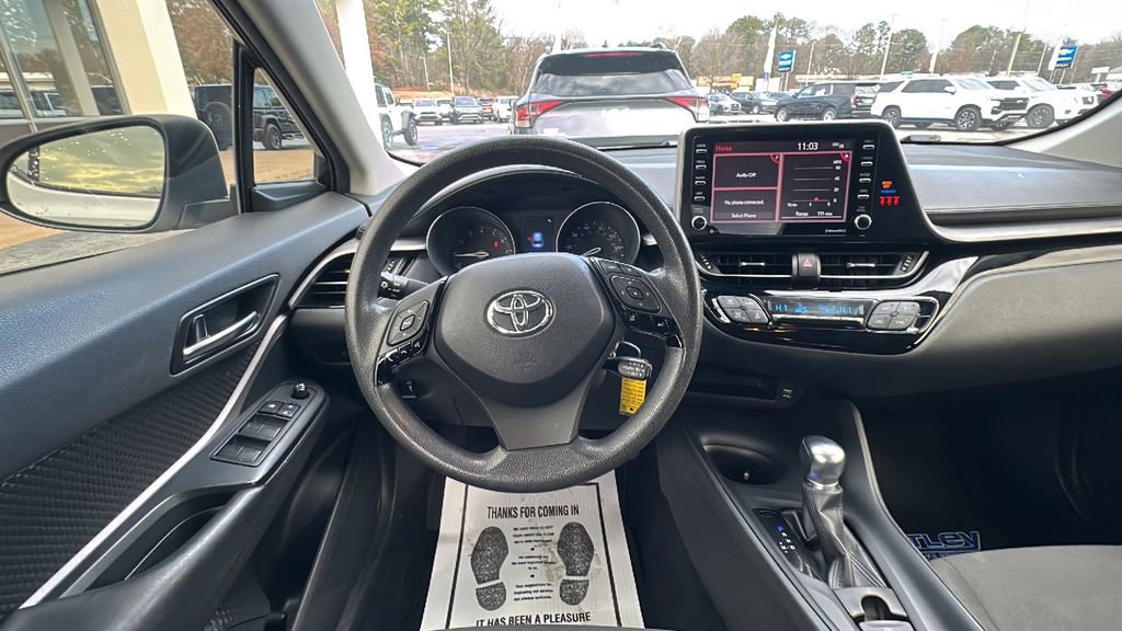 Used 2021 Toyota C-HR LE image 17