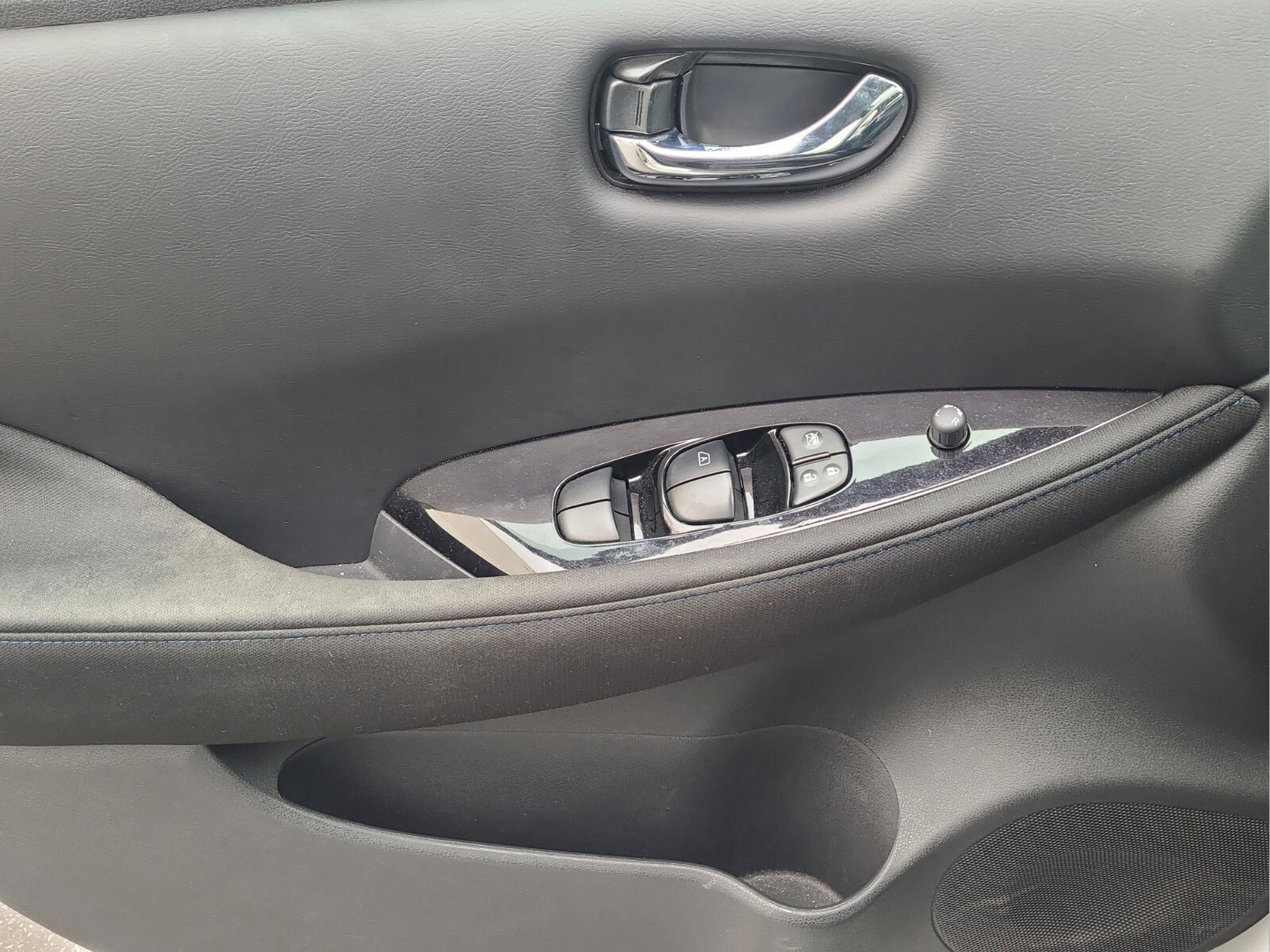 Used 2023 Nissan Leaf SV Plus image 26