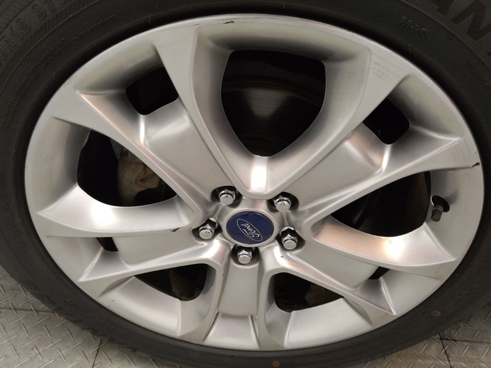 Used 2015 Ford Escape Titanium FWD image 31