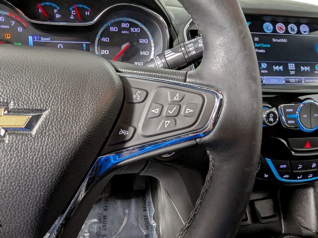 Used 2018 Chevrolet Cruze Premier FWD image 34