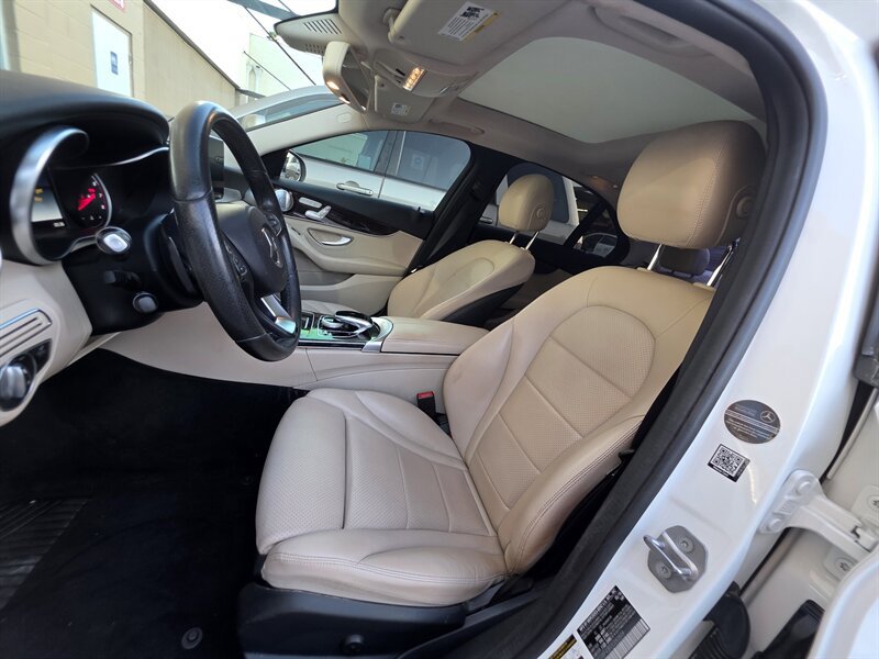 Used 2018 Mercedes-Benz C 300 Sedan w/ Multimedia Package image 13