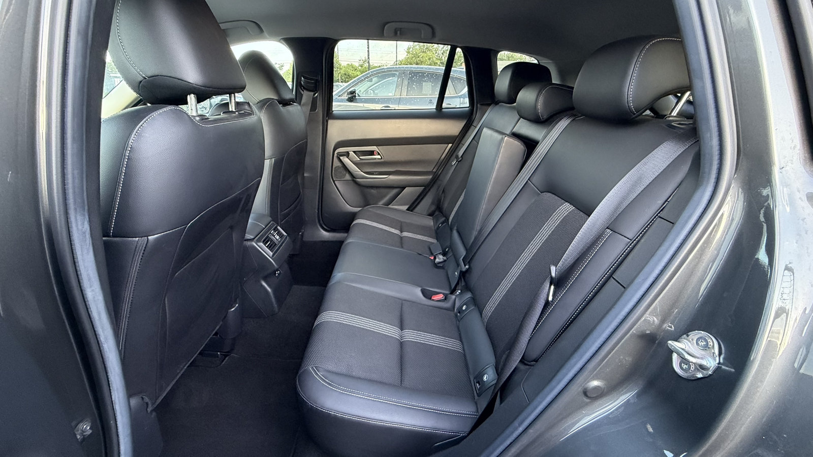 Certified 2025 MAZDA CX-50 AWD 2.5 S w/ Preferred Package image 19