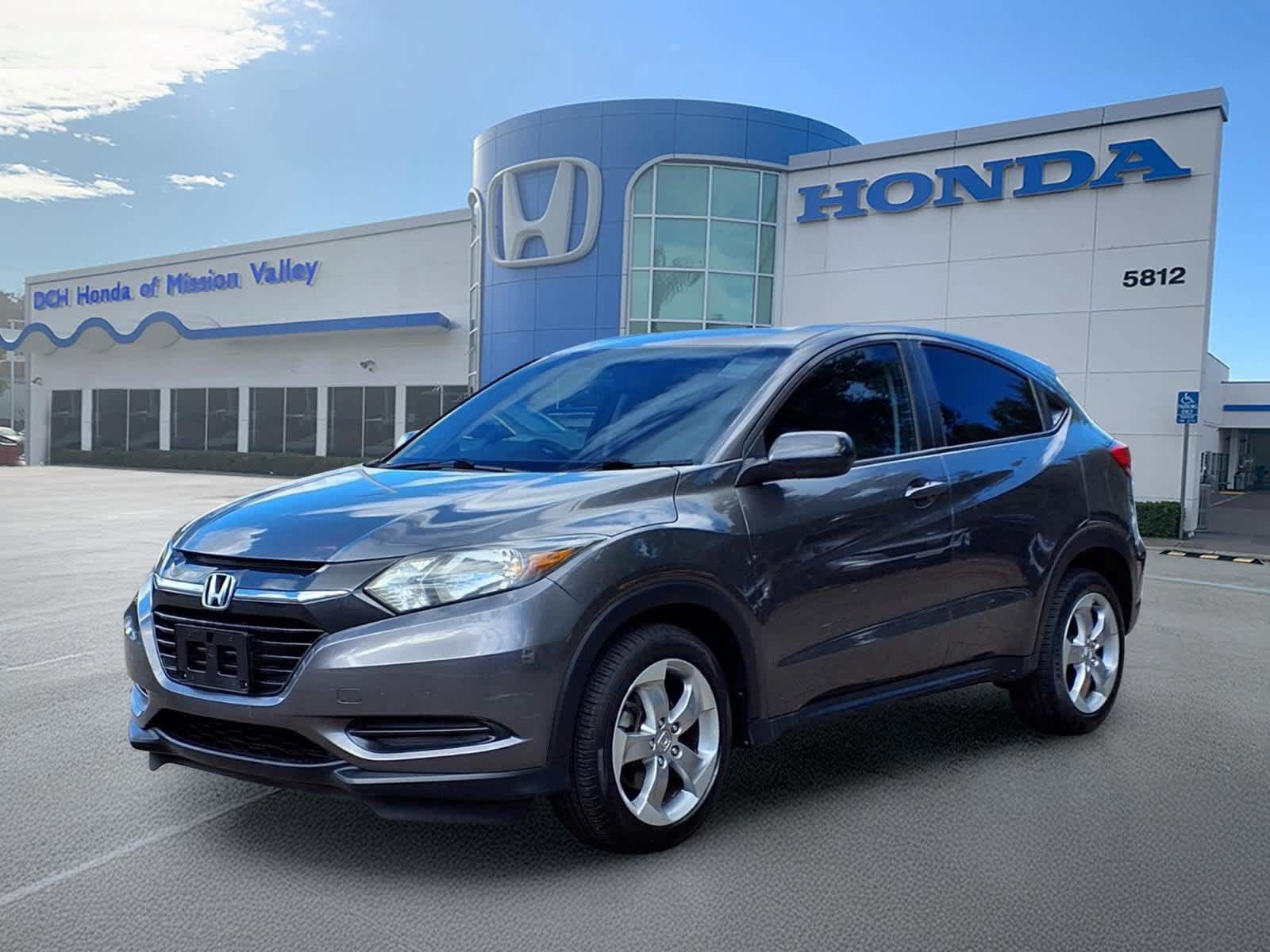 Used 2018 Honda HR-V LX image 1