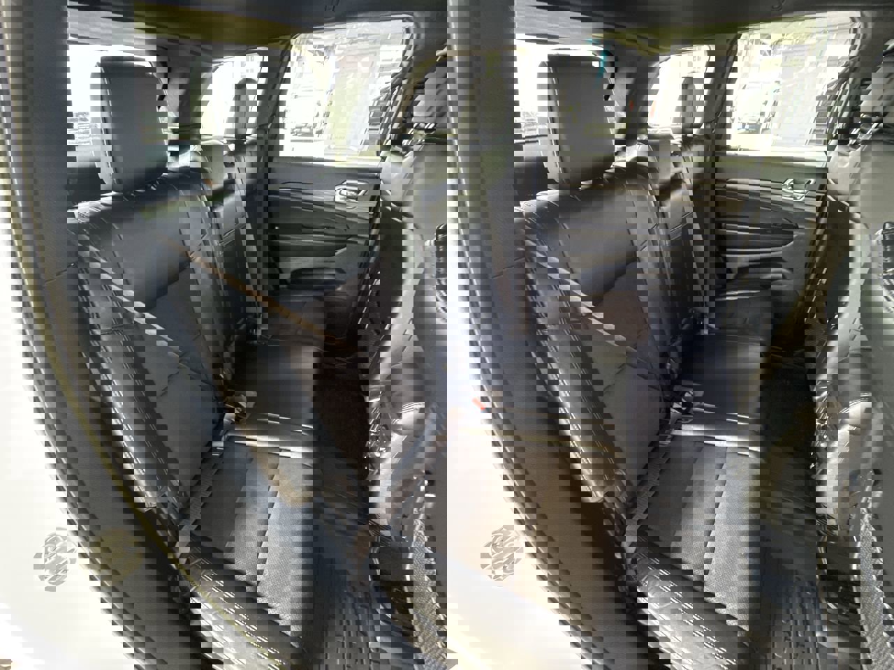 Used 2022 Jeep Grand Cherokee Laredo X image 25