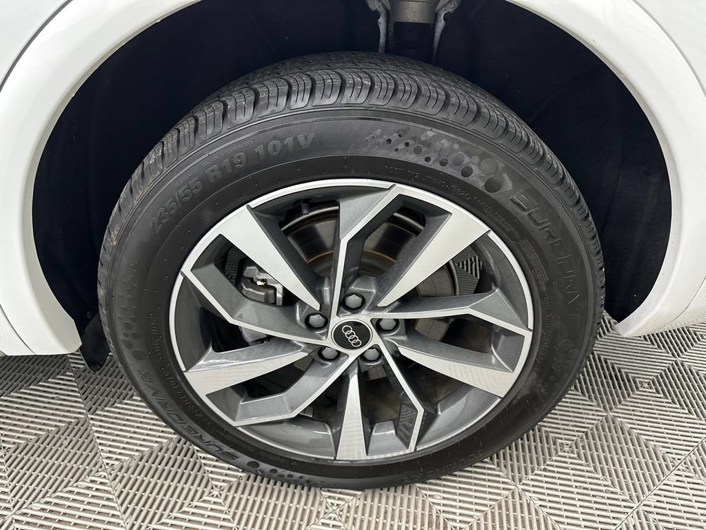 Used 2024 Audi Q5 2.0T Premium Plus AWD/4WD image 23