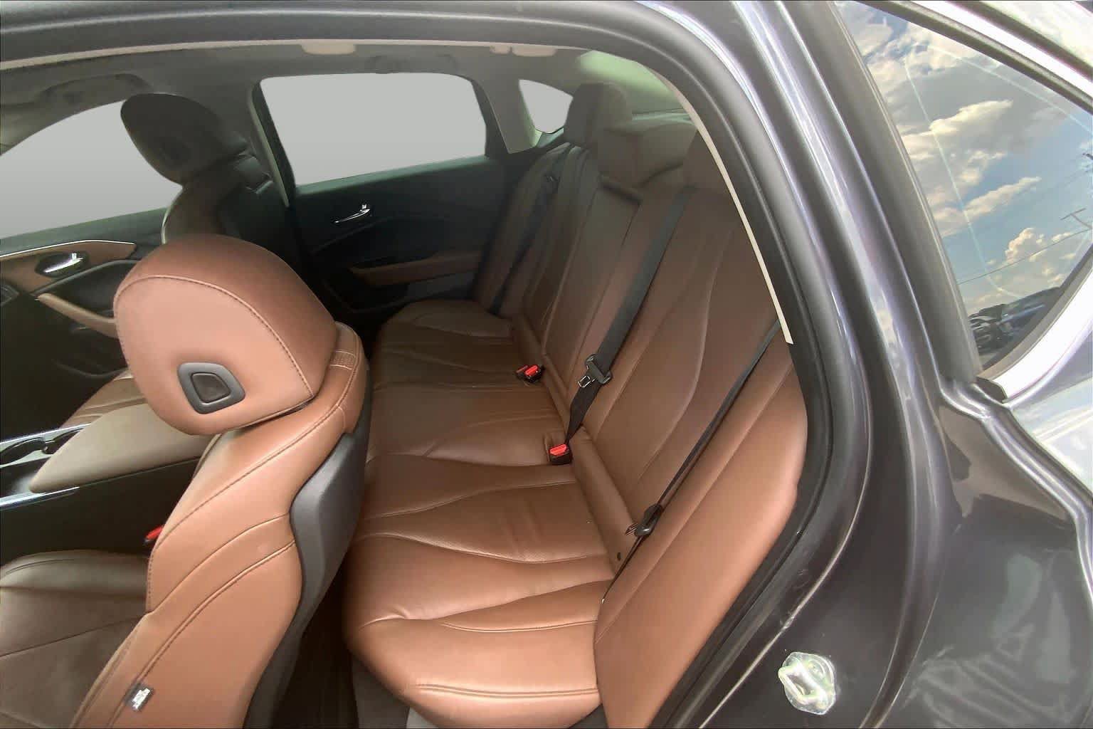 Used 2023 Acura TLX w/ Technology Package FWD image 20