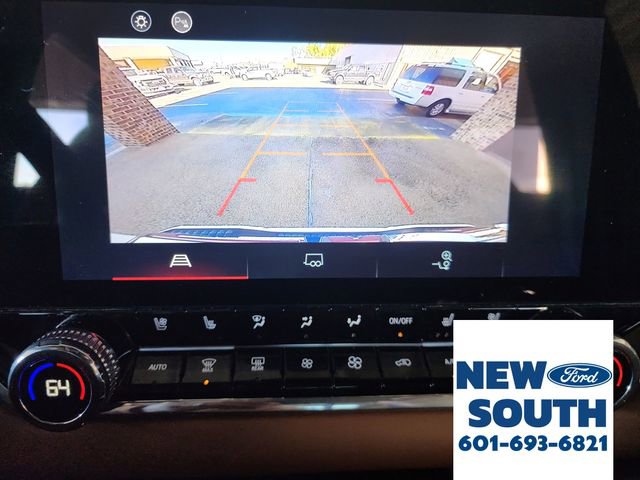 Used 2024 GMC Canyon AT4 w/ AT4 Premium Package image 24