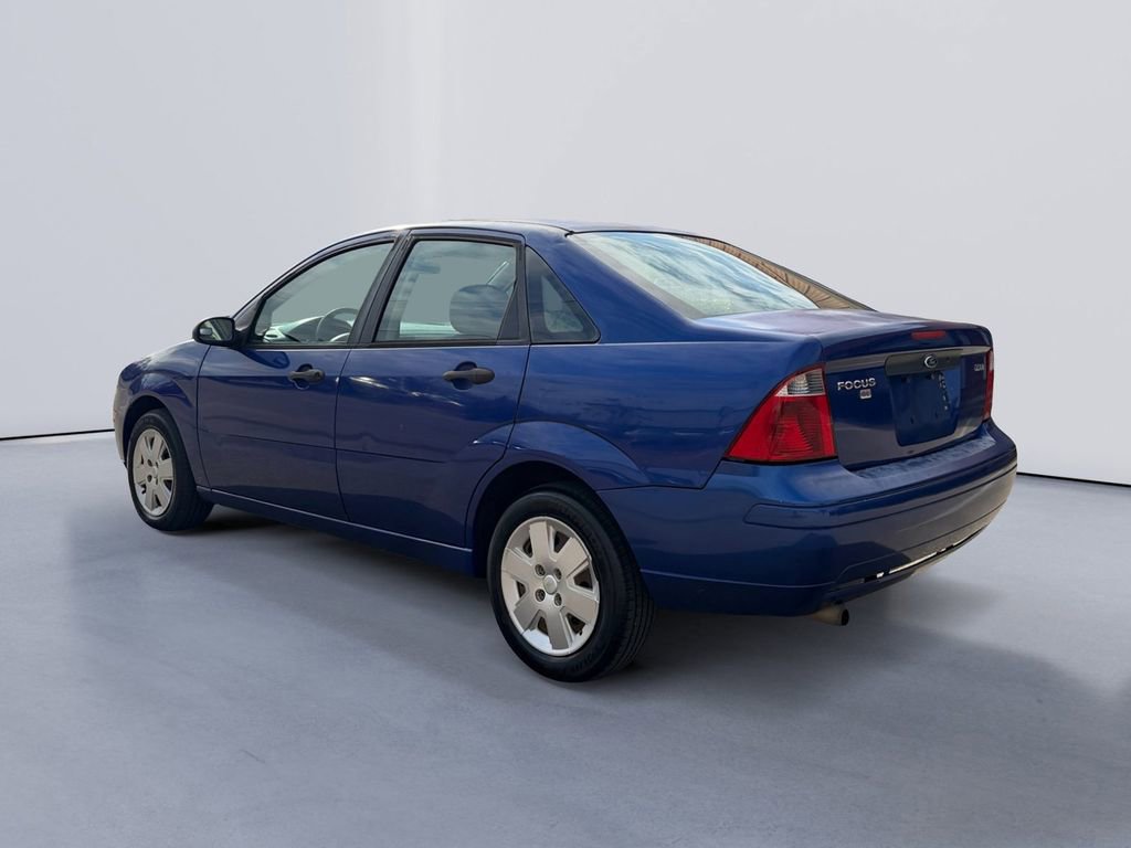 Used 2006 Ford Focus ZX4 Sedan image 5