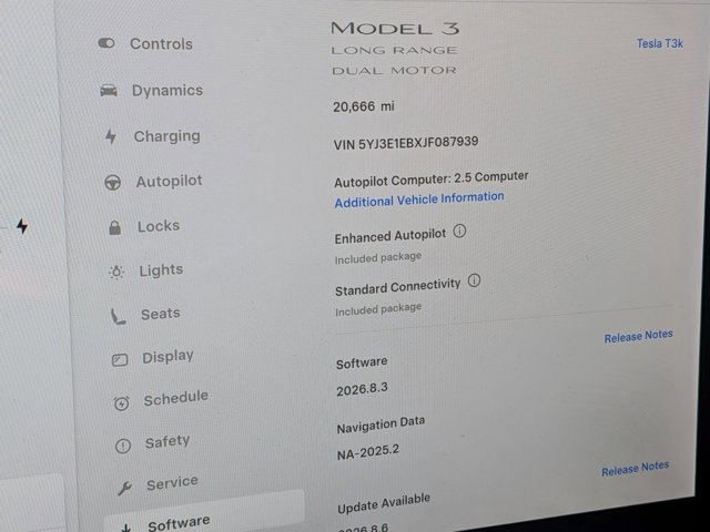Used 2018 Tesla Model 3 Long Range AWD/4WD image 25