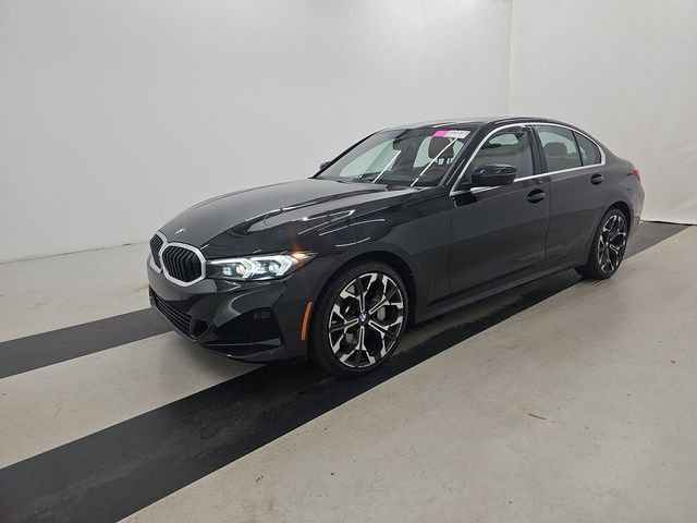 Used 2025 BMW 330i xDrive Sedan AWD/4WD image 4