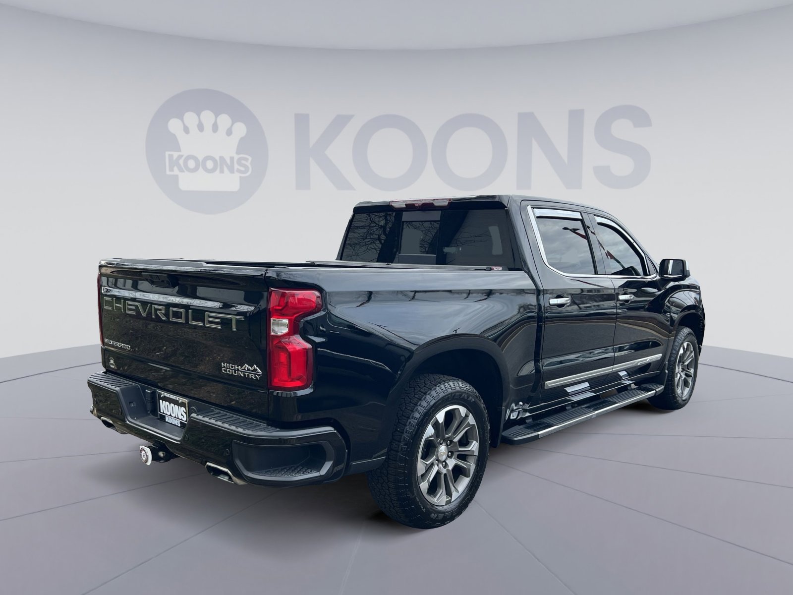 Used 2024 Chevrolet Silverado 1500 High Country image 5