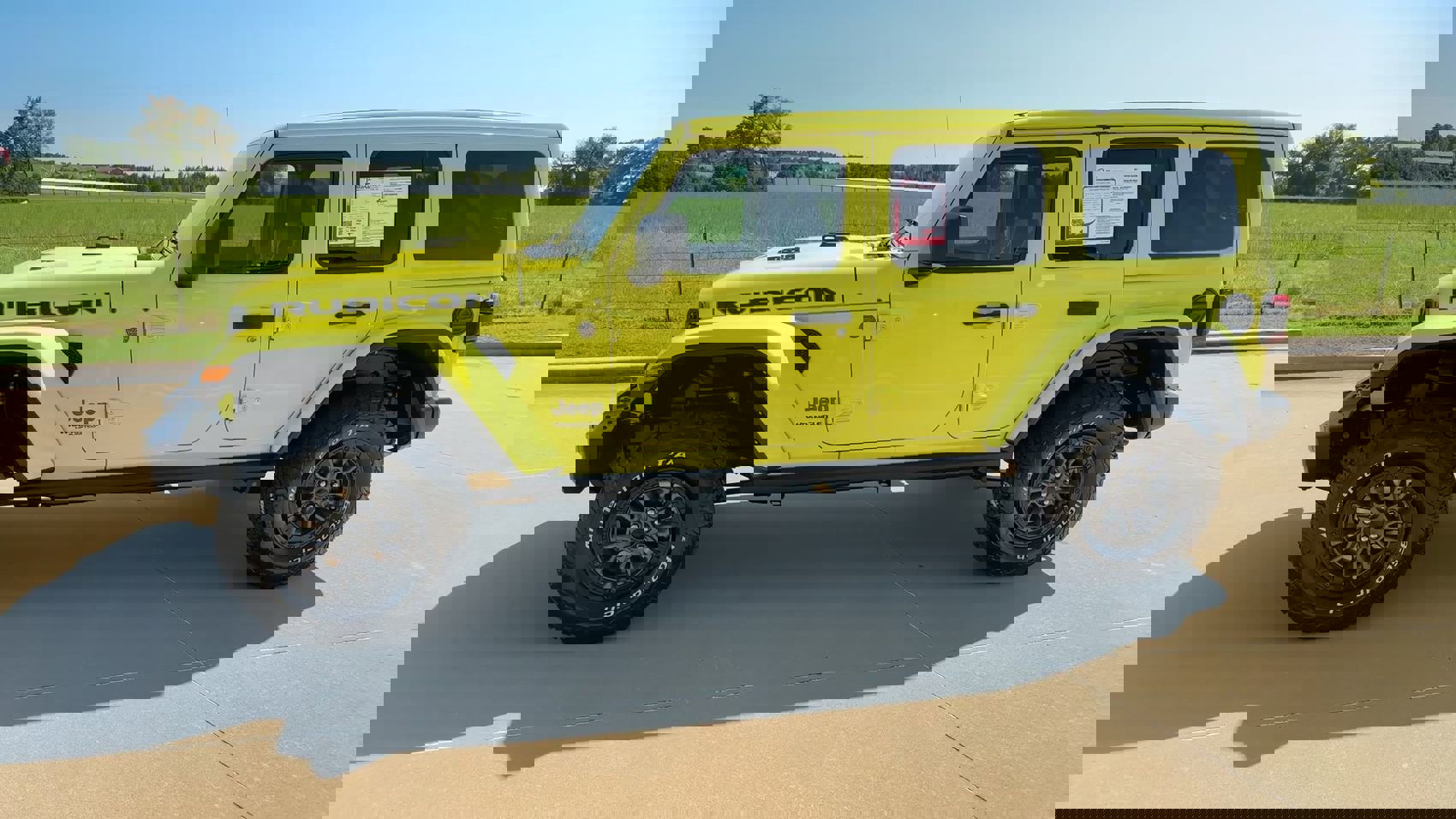 Used 2022 Jeep Wrangler Unlimited Rubicon w/ Trailer Tow Package image 4