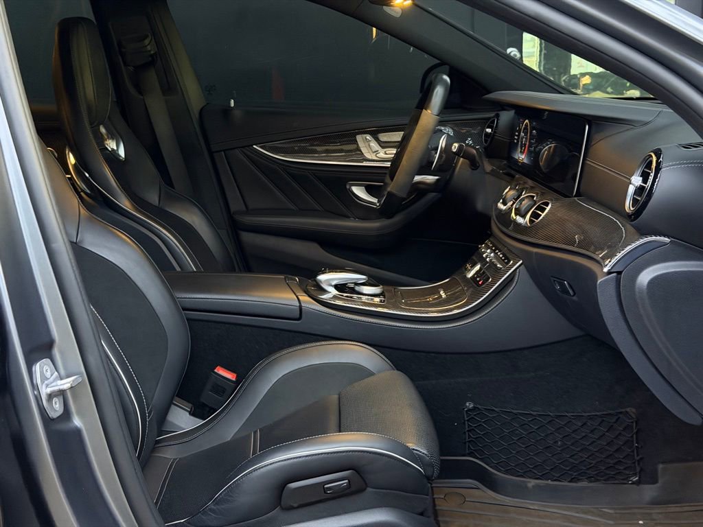 Used 2018 Mercedes-Benz E 63 AMG S image 21