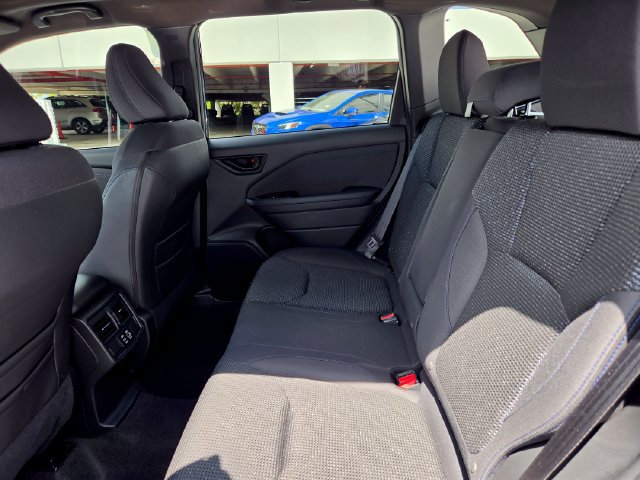 Used 2025 Subaru Forester Premium AWD/4WD image 22