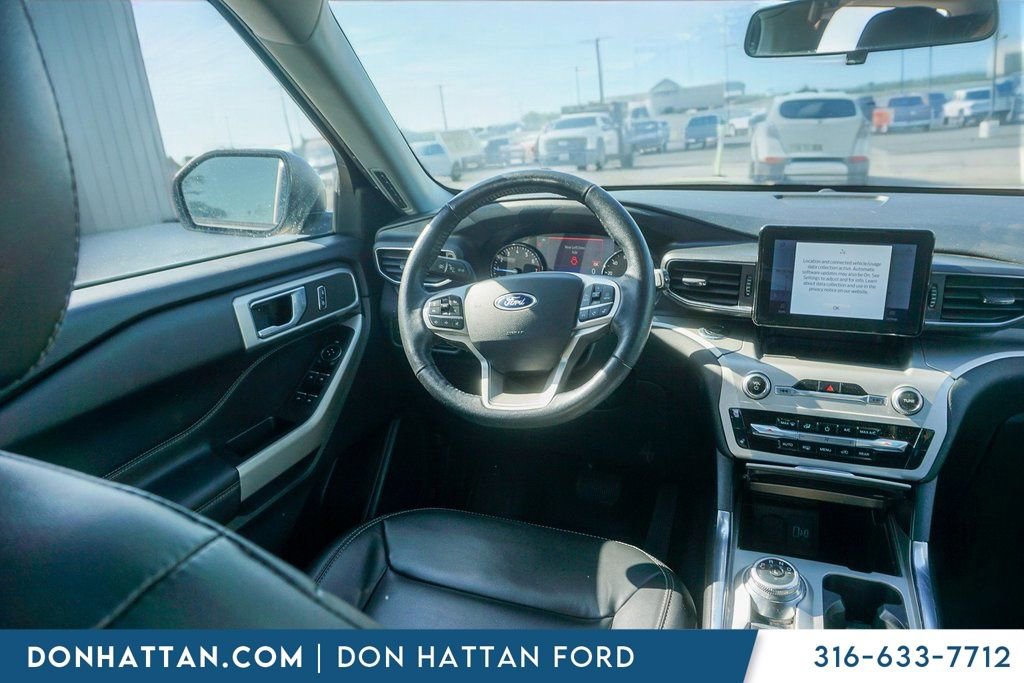 Used 2022 Ford Explorer XLT w/ Equipment Group 202A image 15