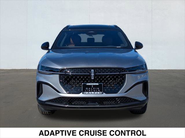 New 2026 Lincoln Nautilus Reserve w/ Jet Appearance Package image 4