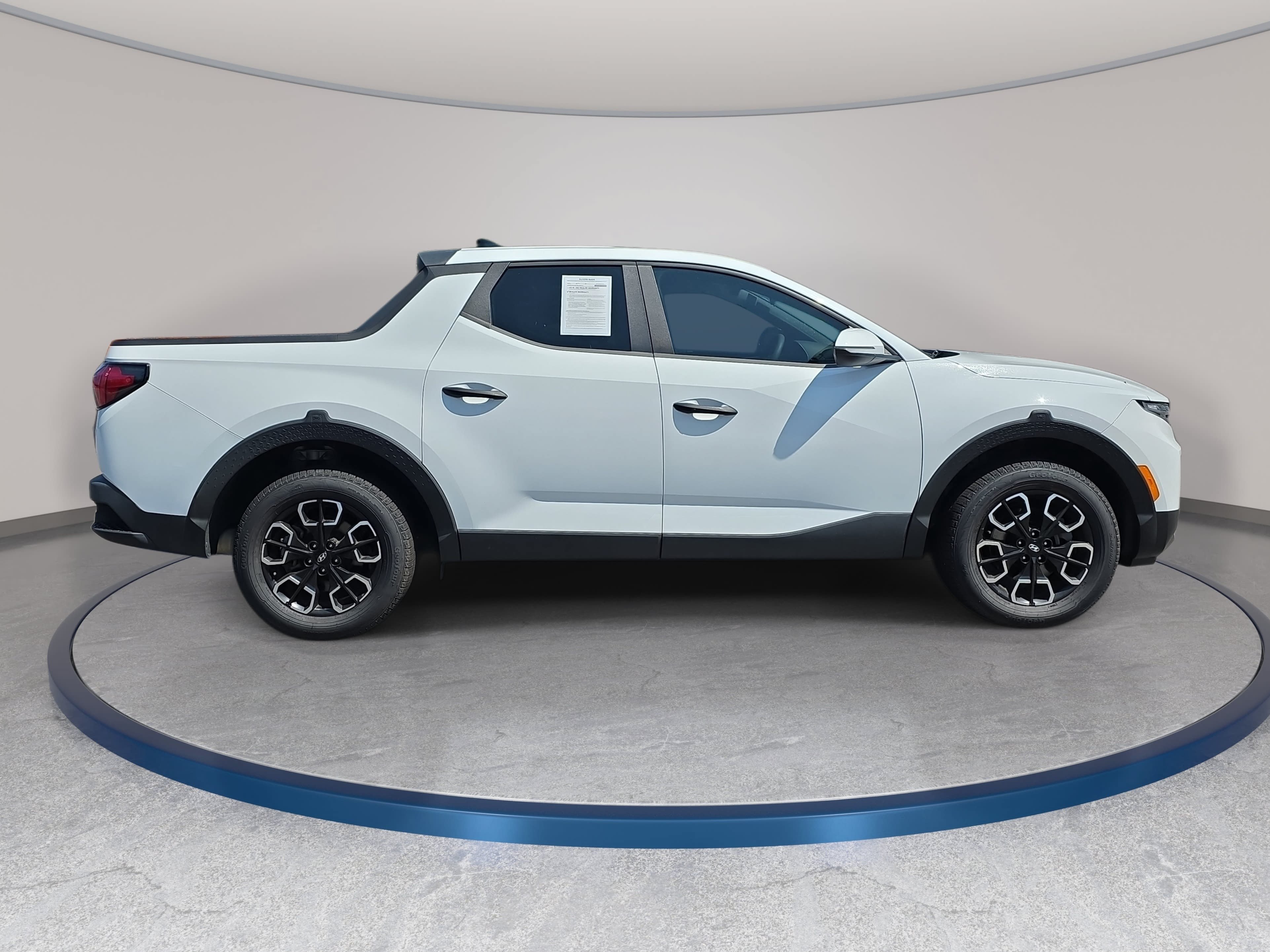 Used 2022 Hyundai Santa Cruz SEL w/ Cargo Package AWD/4WD image 4
