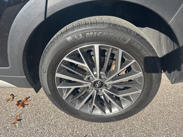 Used 2021 Hyundai Tucson Limited image 7