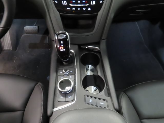 Certified 2024 Cadillac XT6 Luxury FWD image 24