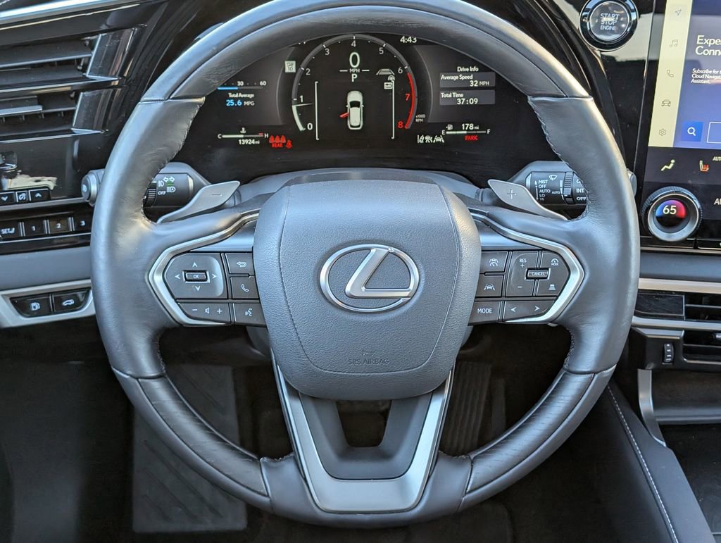 Used 2025 Lexus RX 350 Premium image 13