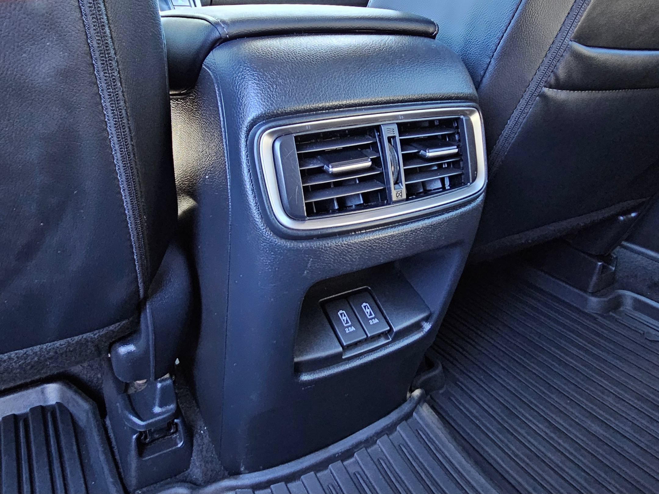 Used 2022 Honda CR-V Touring image 24