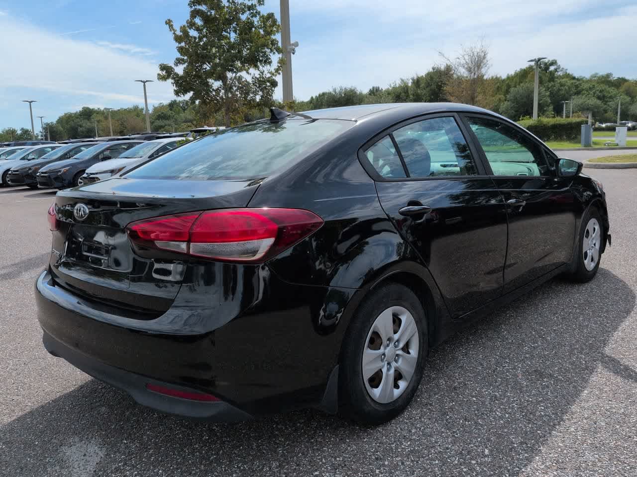 Used 2018 Kia Forte LX FWD image 6