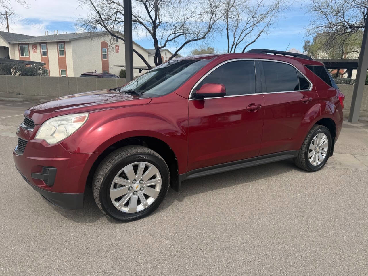 Used 2010 Chevrolet Equinox LT image 3